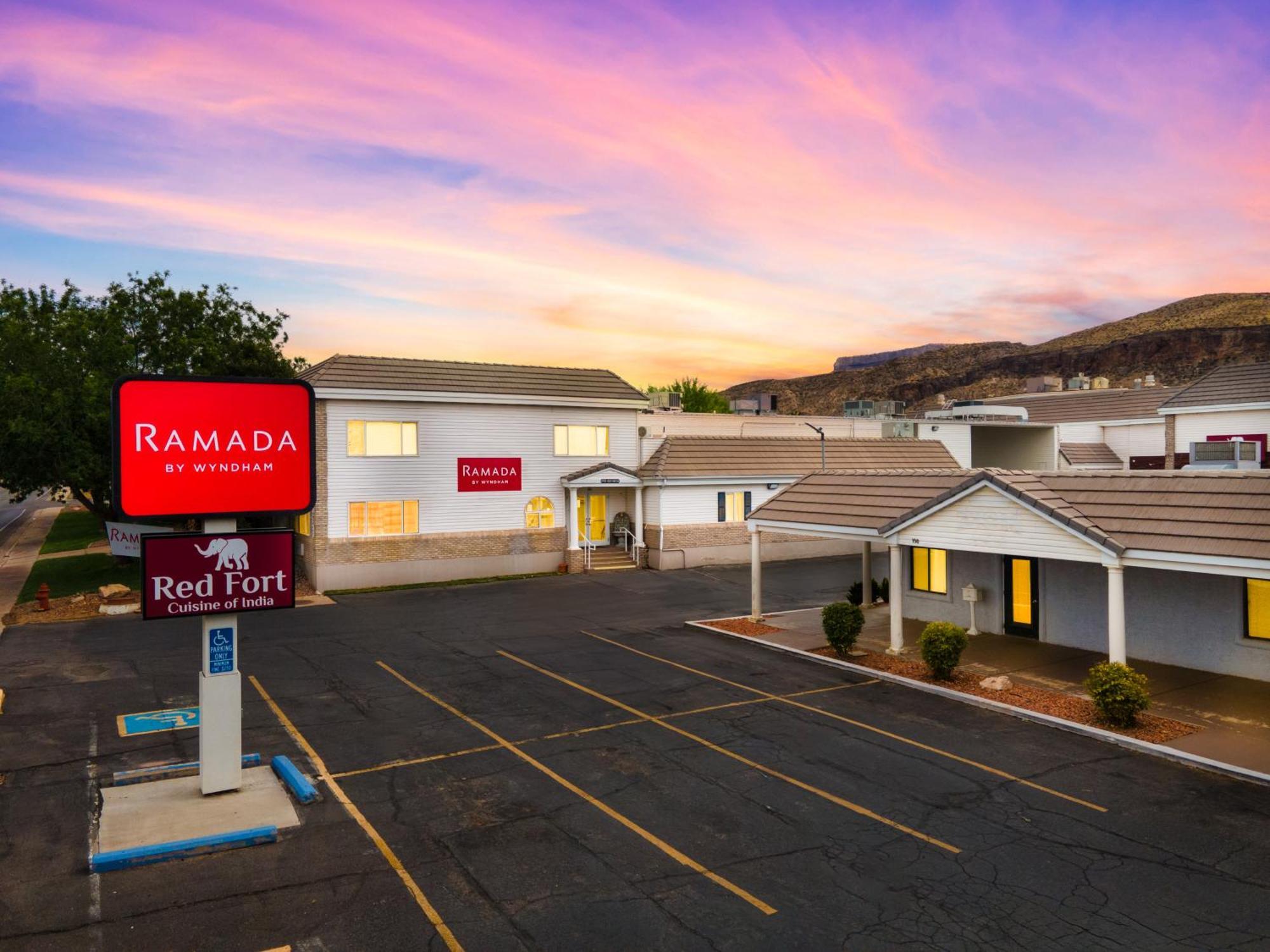 Ramada By Wyndham La Verkin Zion National Park Eksteriør bilde