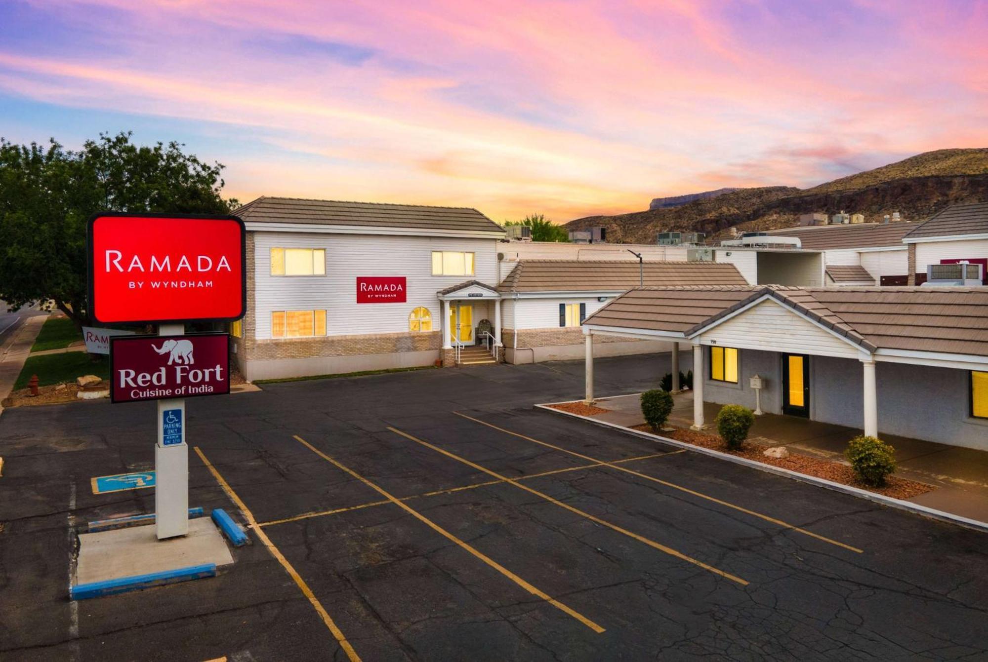 Ramada By Wyndham La Verkin Zion National Park Eksteriør bilde